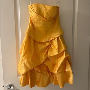 Yellow strapless prom dress
